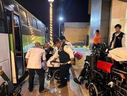 300 Jemaah Safari Wukuf Lansia Kembali ke Kloter