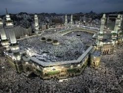 Masjidil Haram Padat, PPIH Imbau Shalat di Sekitar Hotel