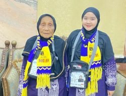 Remaja Yunita Berhaji Sambil Rawat Lansia Titipan