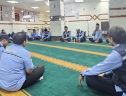 Petugas Haji Diberangkatkan, Siap Layani Wukuf