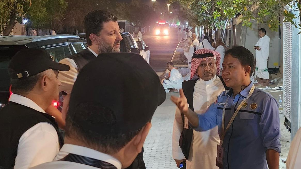 Dirjen PHU Hilman Latief dan Iyad bin Ahmed Rahbini (the Assistant Deputy Minister for Hajj Operations) berkoordinasi lakukan mitigasi kedaruratan