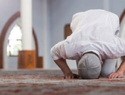 Doa Qunut Subuh, Witir, dan Nazilah Lengkap