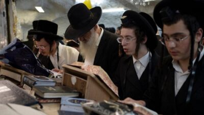 Ayat Ini Diturunkan Akibat Kebencian Yahudi kepada Islam