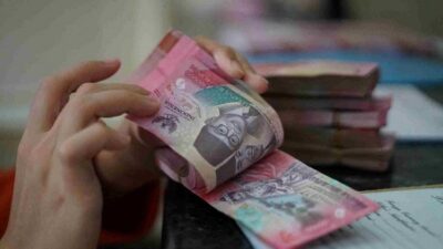 Konflik Timur Tengah Tekan Nilai Tukar Rupiah