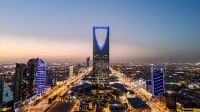 Arab Saudi Luncurkan Visa Paket, Indonesia Kebagian