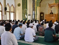 Kenapa Salat Jumat Hanya 2 Rakaat Padahal Zuhur 4 Rakaat?